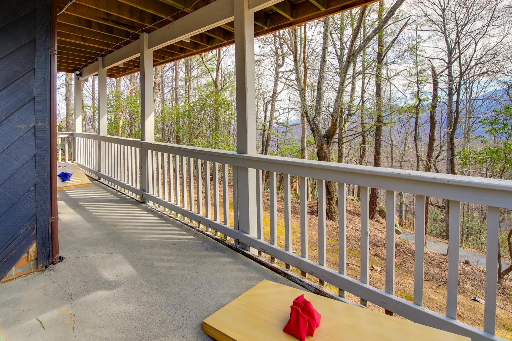 Gatlinburg Mountain Cabin With Hot Tub, Deck And Games Ngoại thất bức ảnh