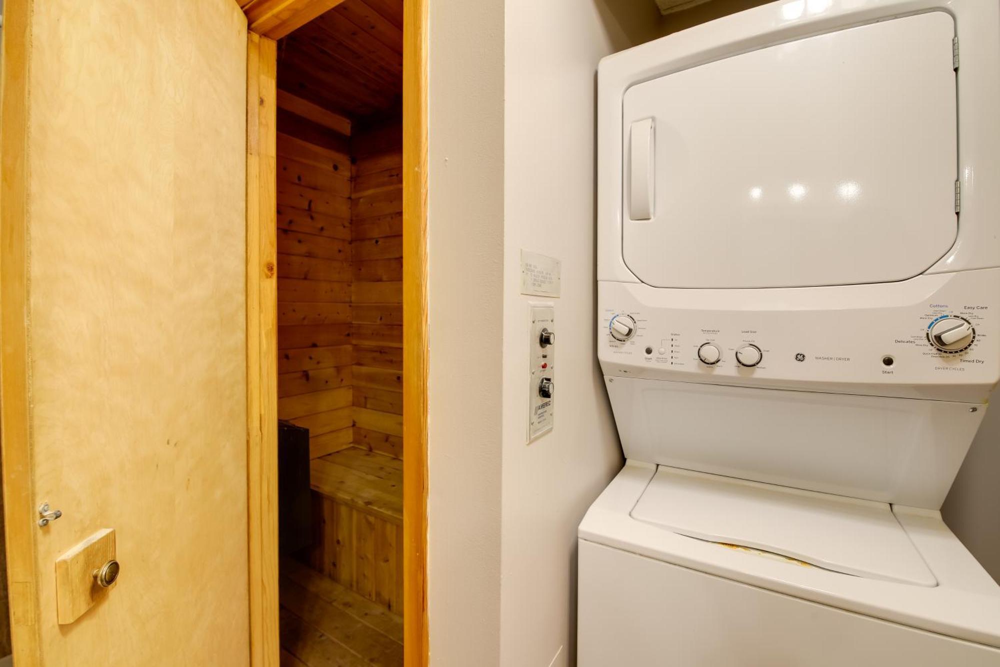 Gatlinburg Mountain Cabin With Hot Tub, Deck And Games Ngoại thất bức ảnh