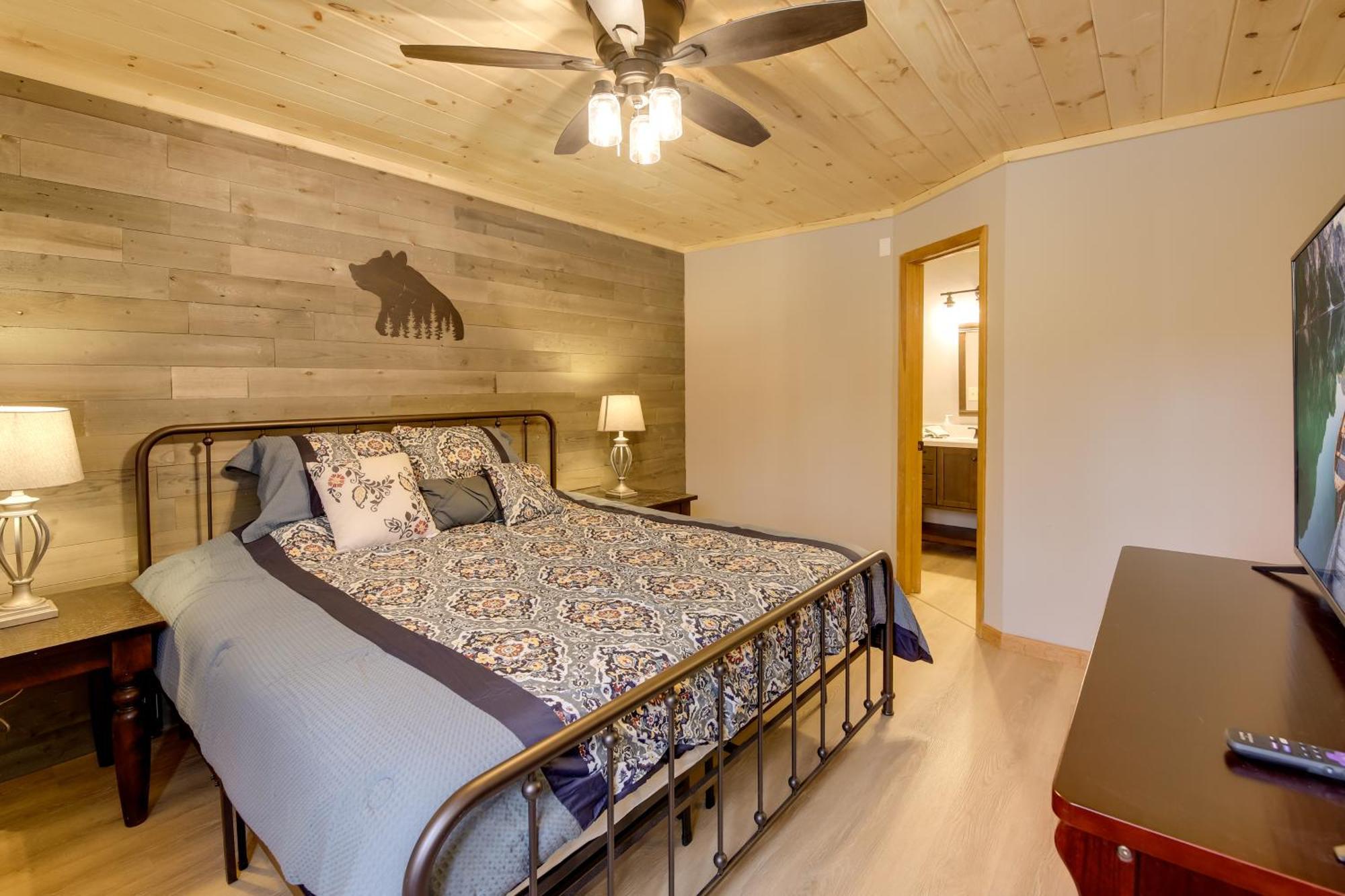 Gatlinburg Mountain Cabin With Hot Tub, Deck And Games Ngoại thất bức ảnh
